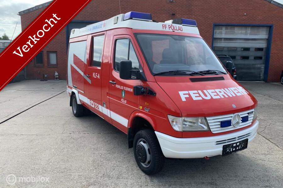 Mercedes Sprinter 4x4  32088 km   412Diesel Perfecte staat