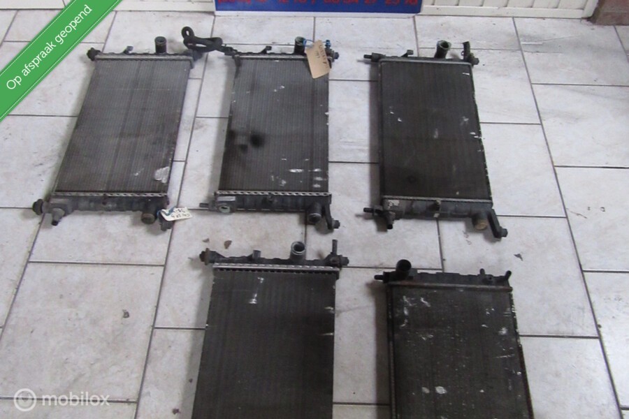 Radiateur  koeler Opel Corsa B GSI + sport bj '93-'00