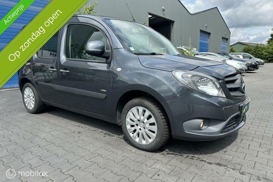 Mercedes Benz Citan Combi / 109 CDI / Airco / LM velgen