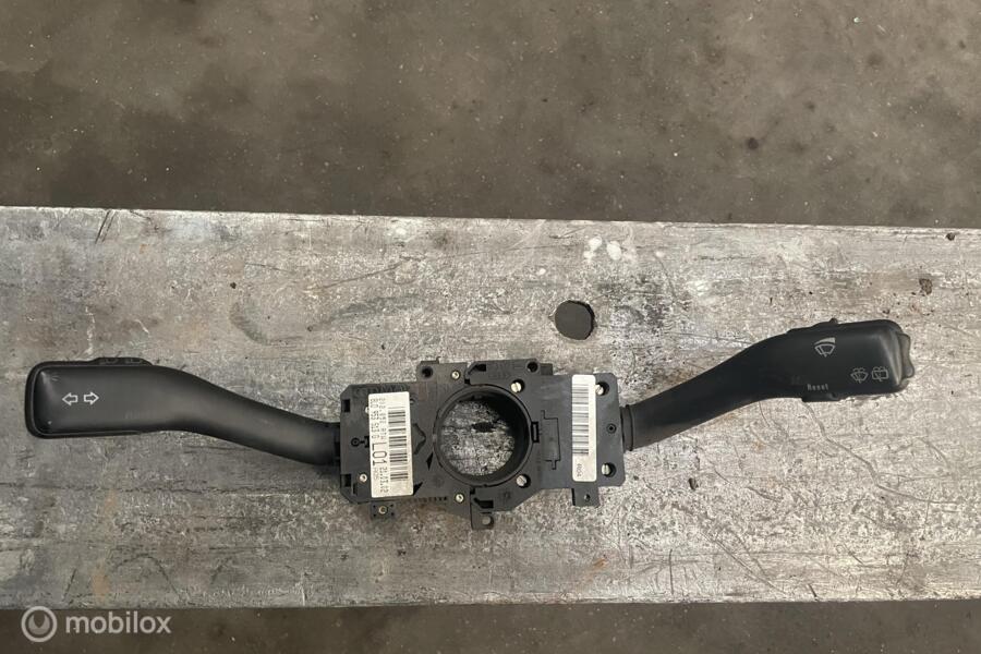 Stuurkolomschakelaar Seat Leon 1M ('00-'05) 8L0953513G
