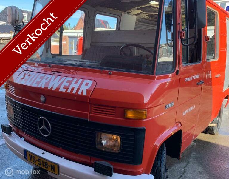 Mercedes 508 diesel foodtruck 29.800 km