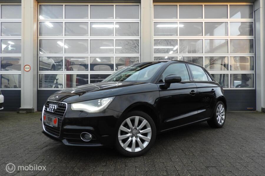 Audi A1 Sportback 1.2 TFSI Pro Line , Xenon , stoelverw