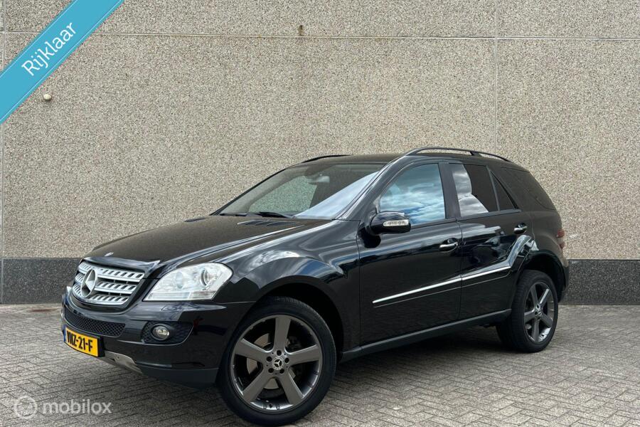 Mercedes M-klasse ML320 CDI Grijs Kenteken Off Road NL Auto