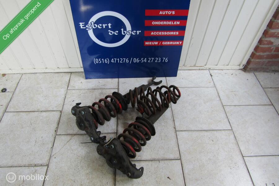 2x Veerpoot + veer + 2 achterveer volkswagen passat va 1996