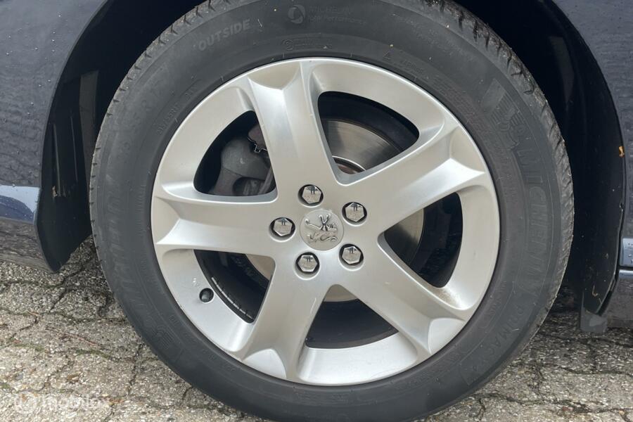 Peugeot 407 SW 2.0 HDiF SR