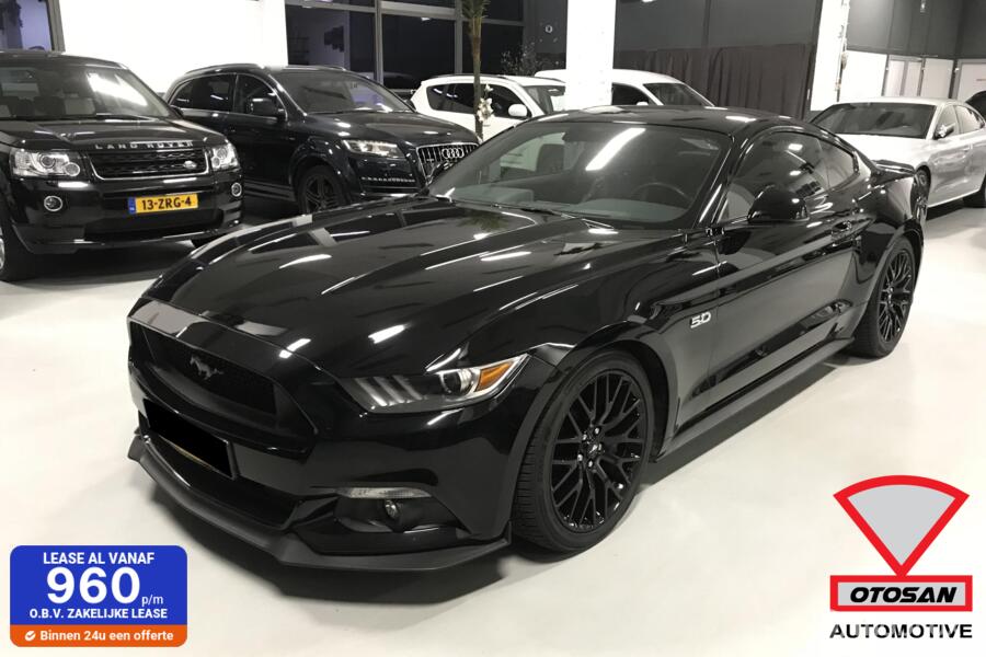 Ford Mustang Fastback 5.0 V8 GT Zwart Automaat