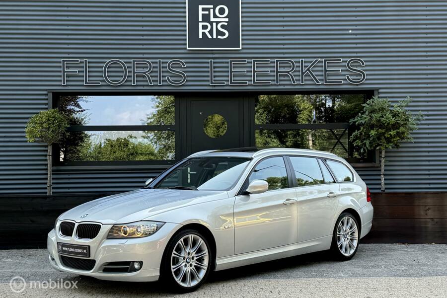 BMW 3-serie Touring 318i | Youngtimer | Pano | Beige Leer