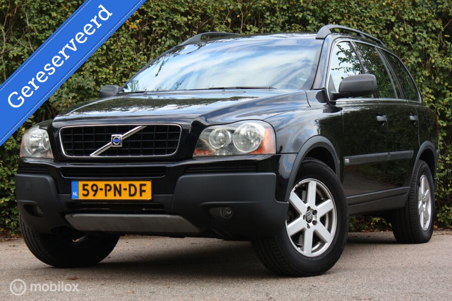 YOUNGTIMER Volvo XC90 2.5T aut Momentum 7-zits dealeronderh