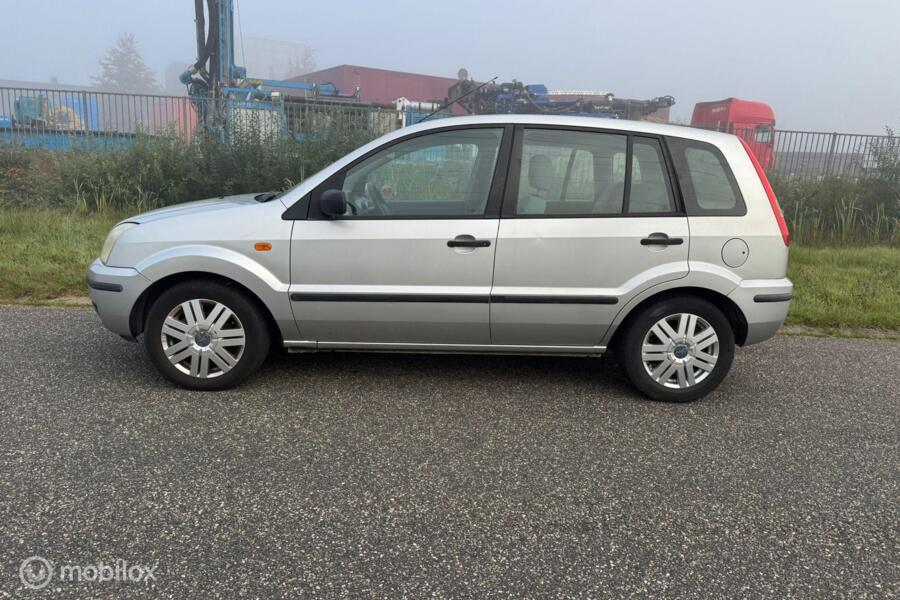 Ford Fusion 1.4-16V Core # Automaat # Airco #