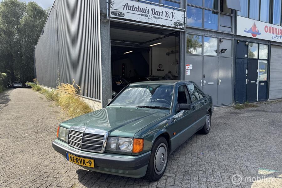 Mercedes 190-serie 1.8 E Stuurbekrachtiging! Trekhaak! APK!