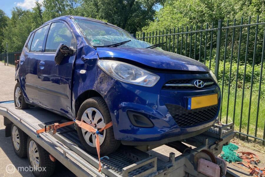 Hyundai i10 1.1 i-Motion LOOP / SLOOP / ONDERDELEN