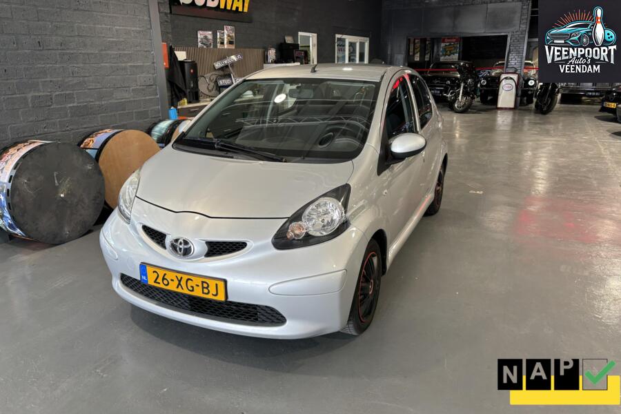 Toyota Aygo 1.0-12V Sport - Airco - 4-deurs