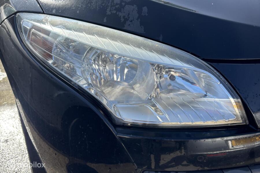 Koplamp rechts Renault Megane Estate III ('09-'16)