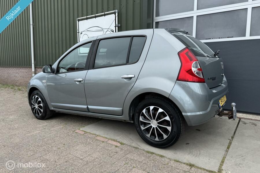 Dacia Sandero 1.6 Lauréate|Airco|Bleutooth|Nieuwe APK|