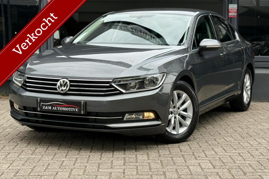 Volkswagen Passat 1.4 TSI ACT Highline Dsg*Navi*Keyless*