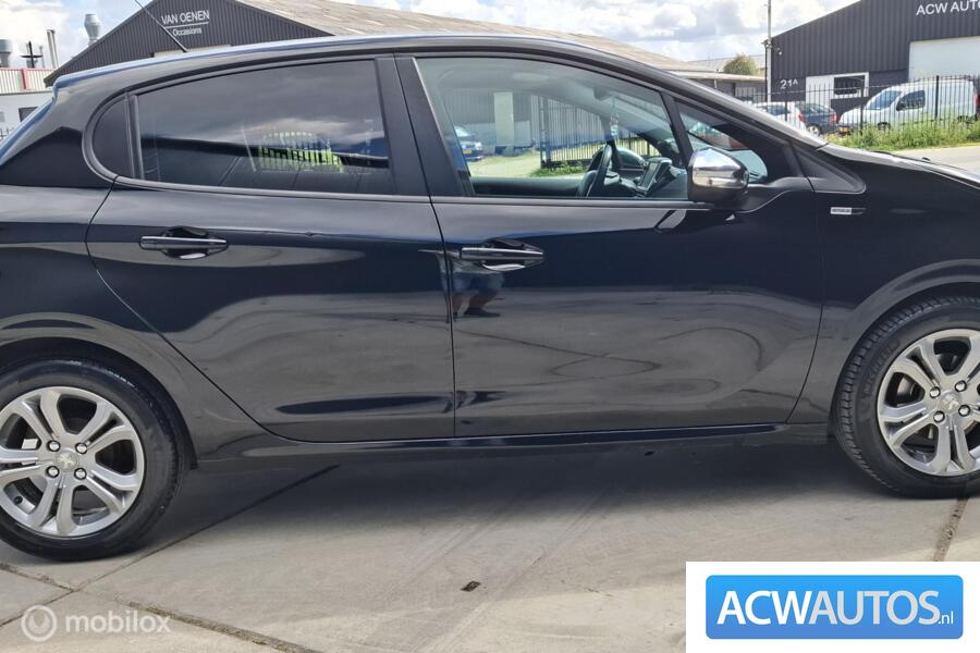 Peugeot 208 1.2 PureTech Style Pack Plus