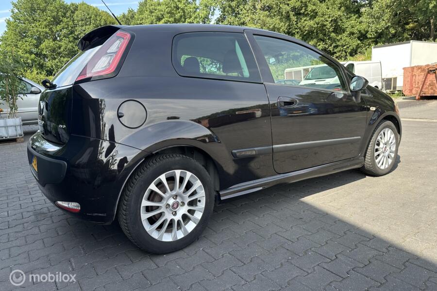 Fiat Punto Evo 1.3 / M-Jet Racing / Diesel / zuinig /