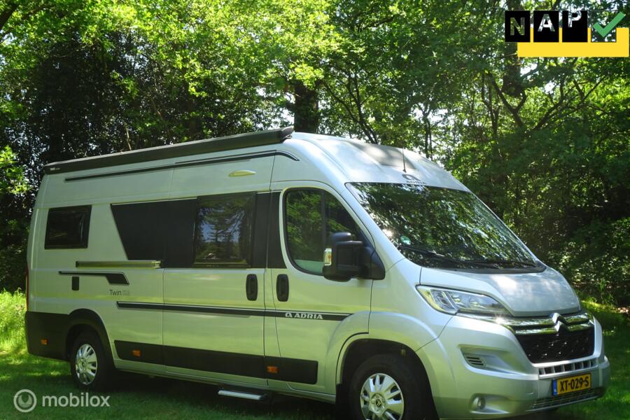 Adria Twin Axess 640 SL 130 PK Euro 6 | Lengte bedden | Vol opties | Origineel NL | 39dkm | DEALER-STAAT