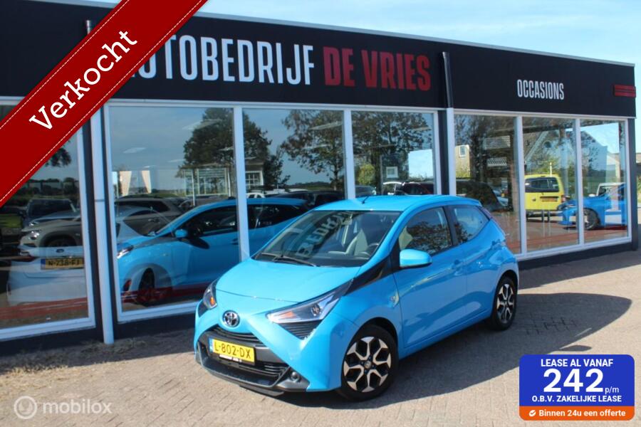 Toyota Aygo 1.0 VVT-i x-play Airco/Apple-Carplay/15Inch/5drs