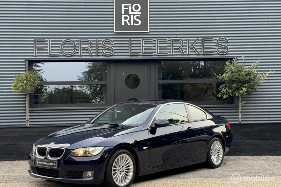 BMW 3-serie Coupé 320i | Youngtimer | Cruise Control | Xenon