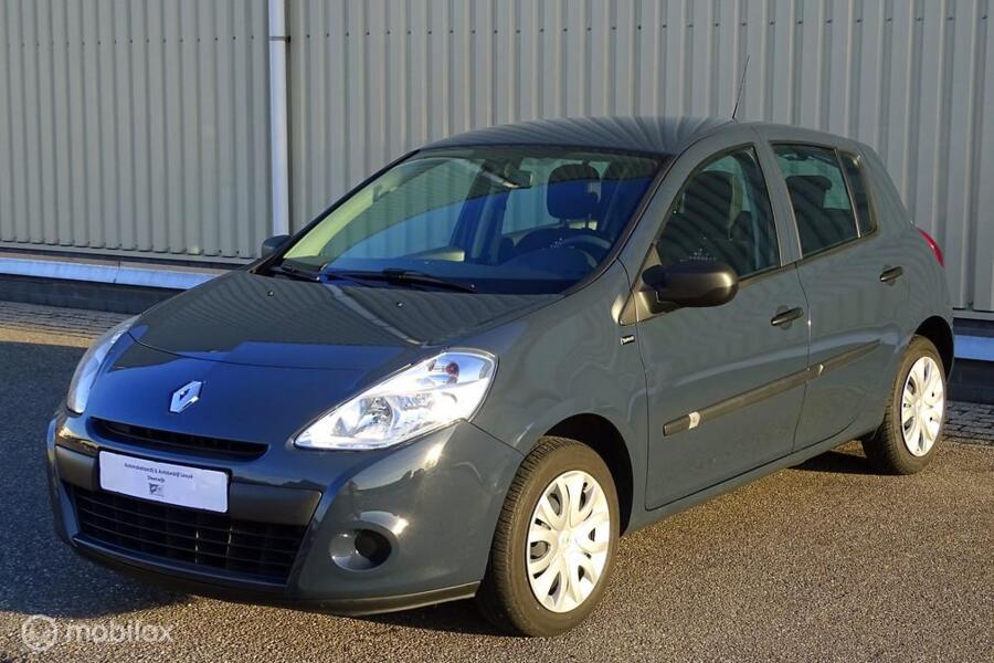 Renault Clio 1.2 'Yahoo!'