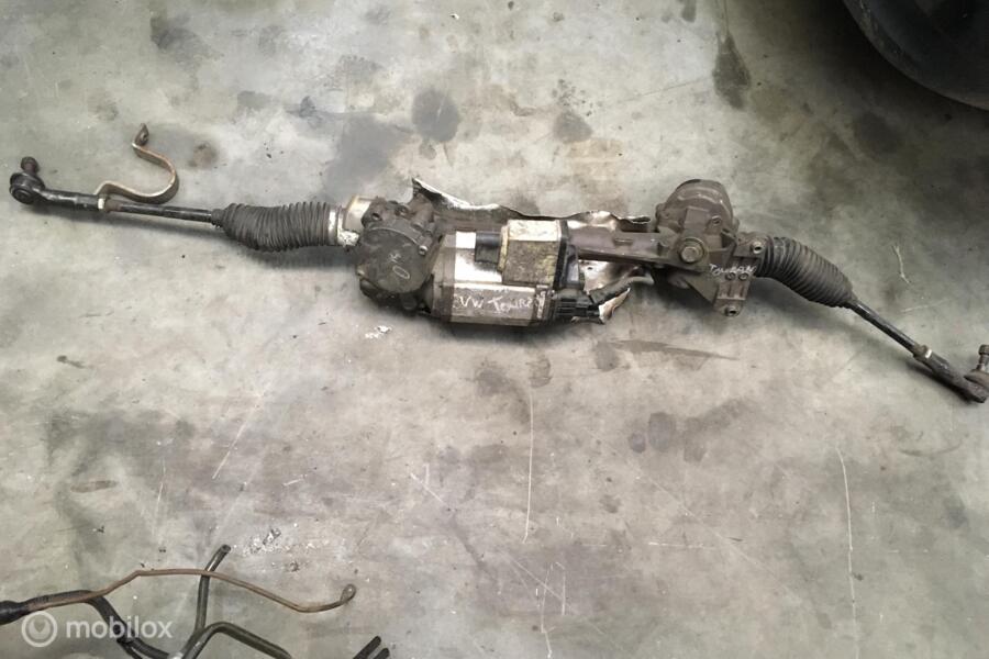Stuurhuis Volkswagen Golf V ('03-'08) 7805501227