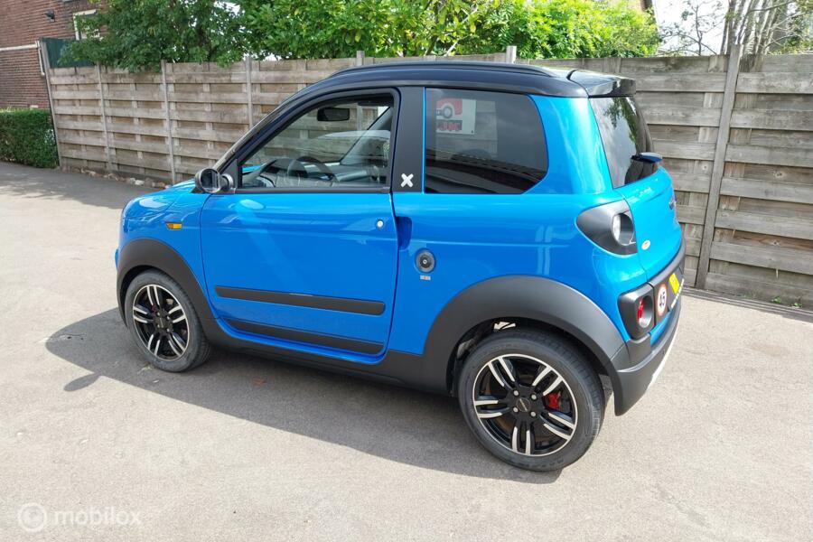 Microcar Brommobiel M.GO 6 X DCI Stuurbekr.