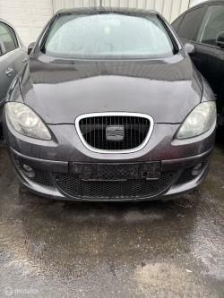 Voorbumper zwart Seat Altea  5P ('06-'15)