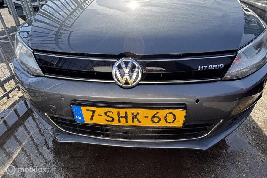 Voorbumper Volkswagen Jetta VI ('11-'14)