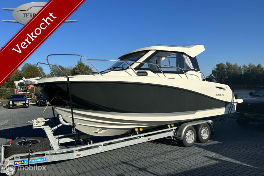 Quicksilver 675 Weekend met 175pk Mercury in Nieuwstaat
