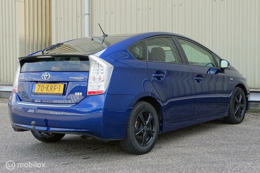 Toyota Prius 1.8 Hybrid Dynamic