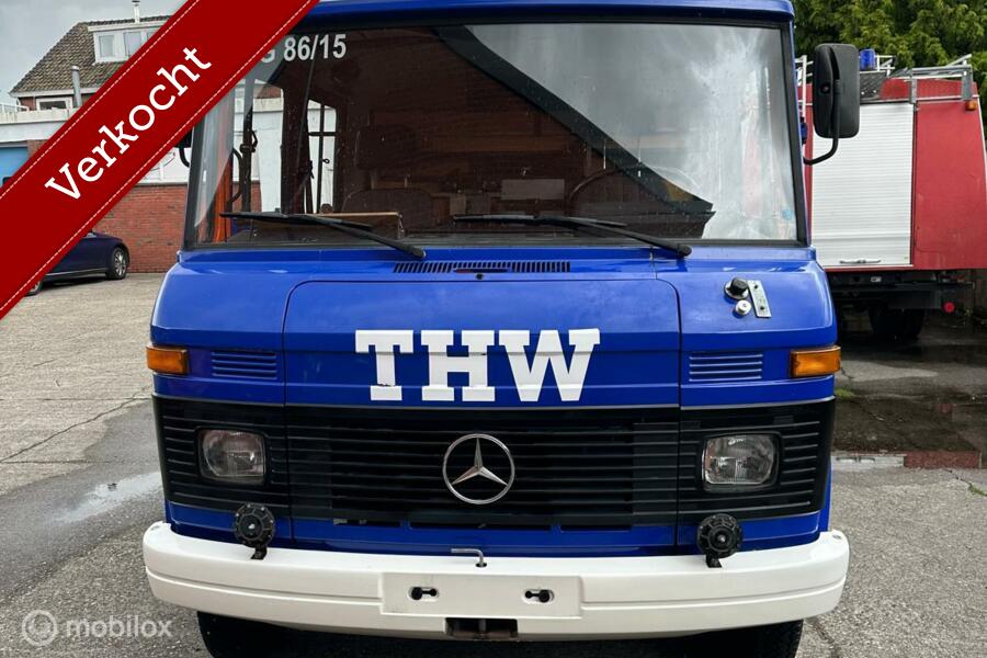 verkocht Mercedes 407 diesel 24.594 KM bouwjaar 1986