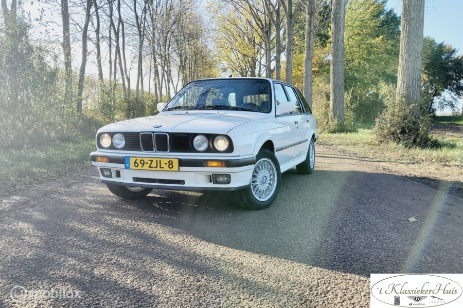 BMW  325iX Touring gerestaureerd