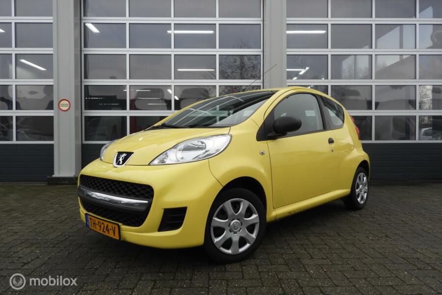 Peugeot 107 1.0-12V XR
