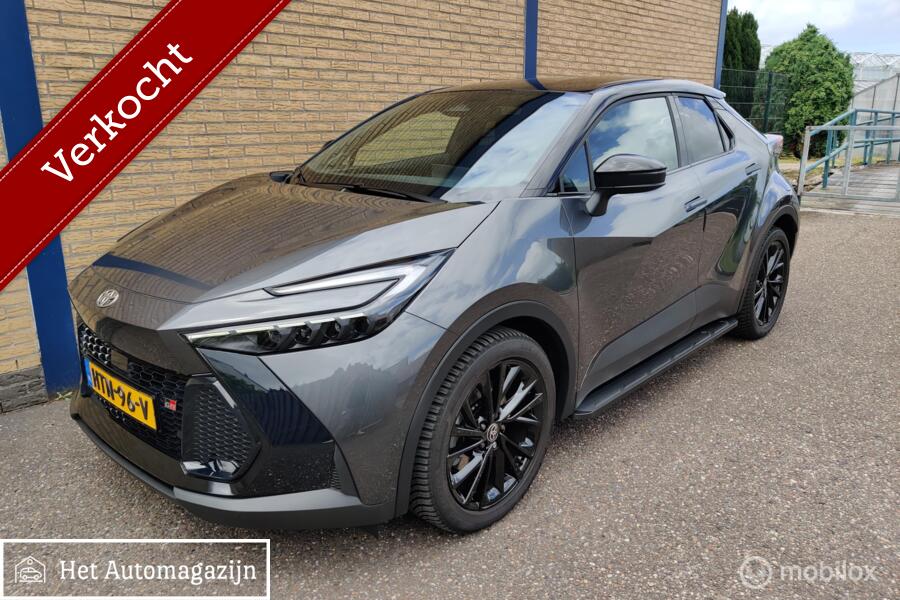 Toyota C-HR 2.0 Plug-in Hybrid 220 GR SPORT PLUS