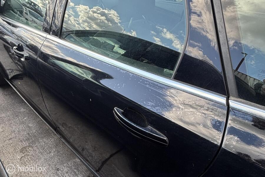 Achterdeur links  zwart Ford Focus III ('11-'18)