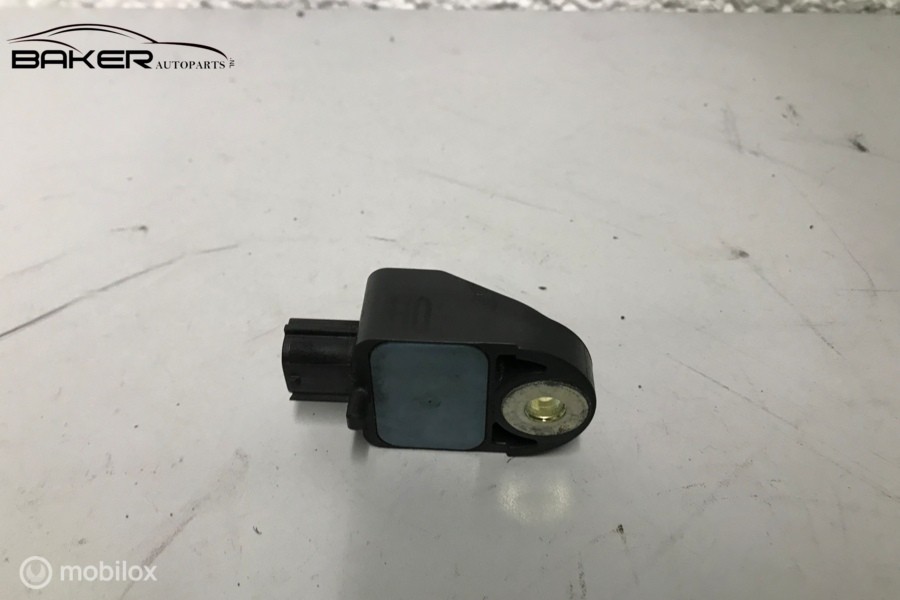 Airbagsensor Toyota Auris Touring Sports 13-'18) 8917302090
