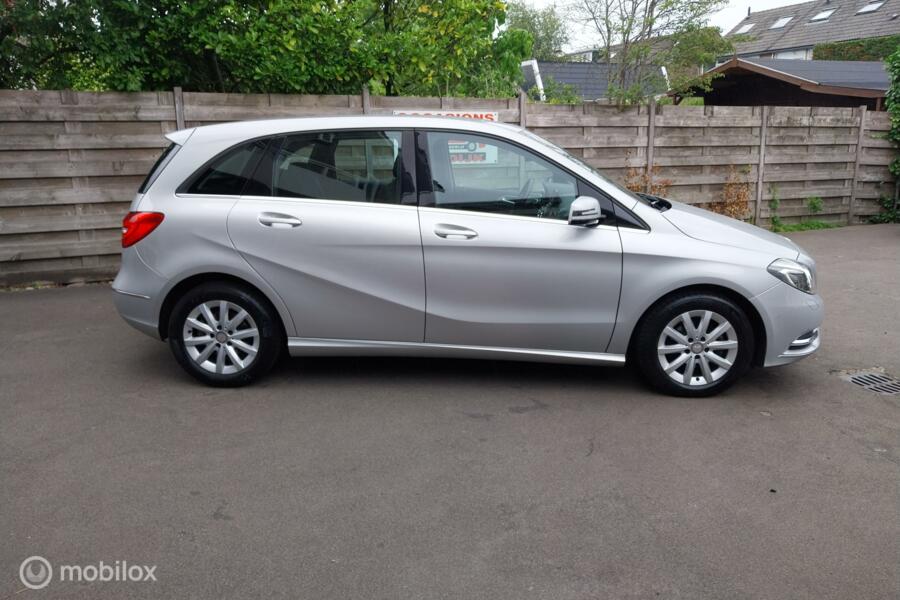 Mercedes B-klasse 180 Ambition