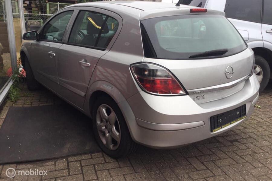 Onderdelen Opel Astra 1.7H Diesel Bj. 2008