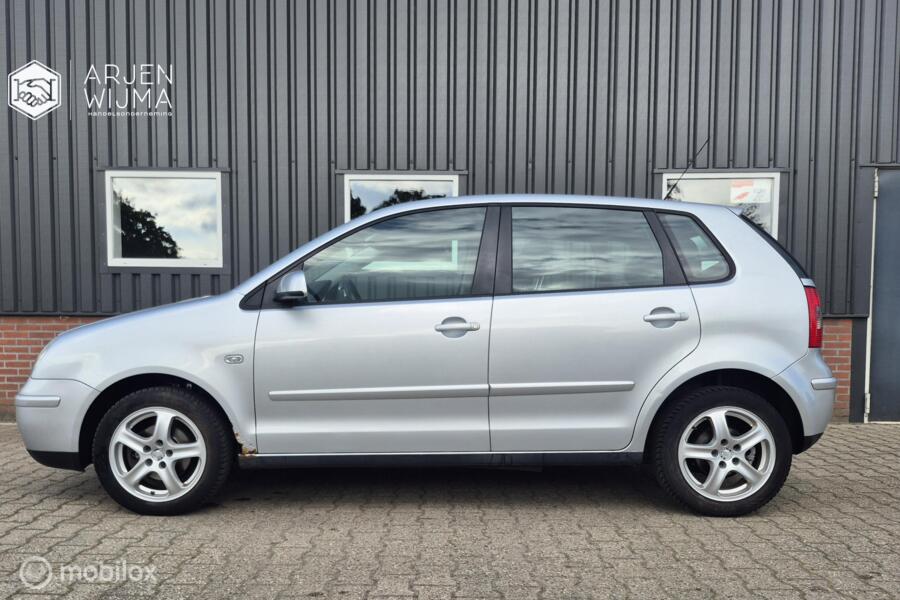 Volkswagen Polo 1.4-16V Athene/Cruise/Airco/5 Deurs !