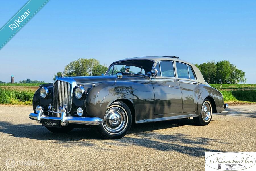 Bentley S1 4.9 sunroof