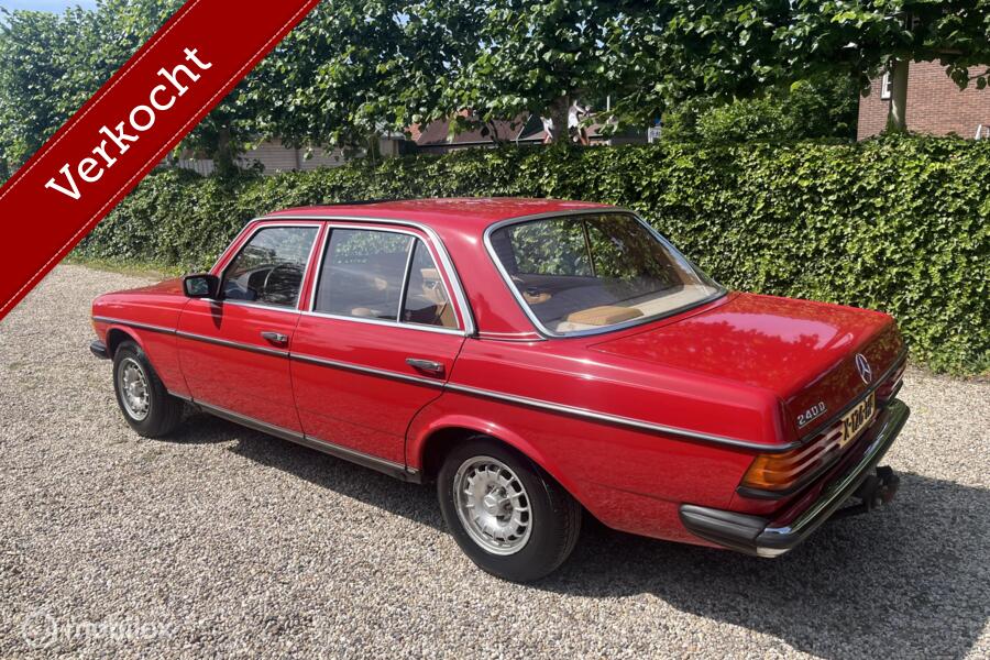 Mercedes 240 D