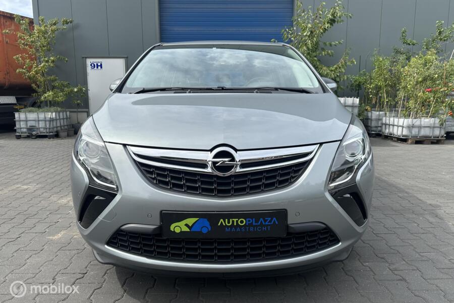 Opel Zafira Tourer 1.4 / 2015 / zeer netjes !