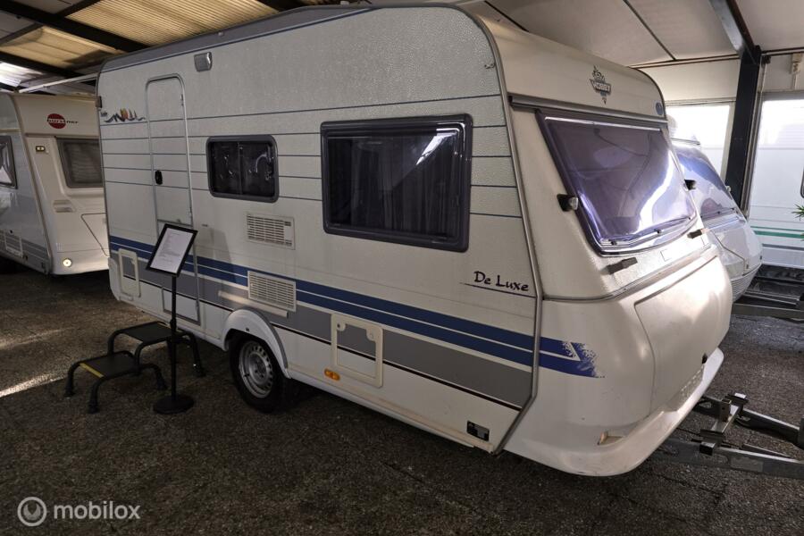 Hobby de luxe  450 2E PINKSTER OPENvoortent/luifel wc