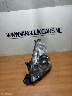 Koplamp rechts Toyota Corolla Verso ('02-'06