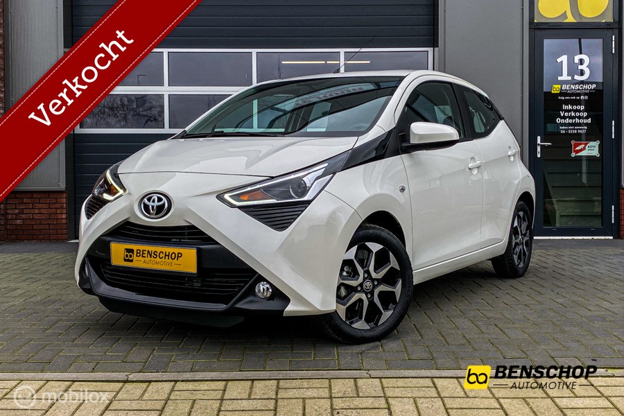 Toyota Aygo 1.0 VVT-i x-joy Carplay Airco Cruise Lichtmetaal