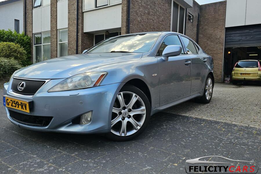 Lexus IS 220d Business full map navigatie dvd camera leer