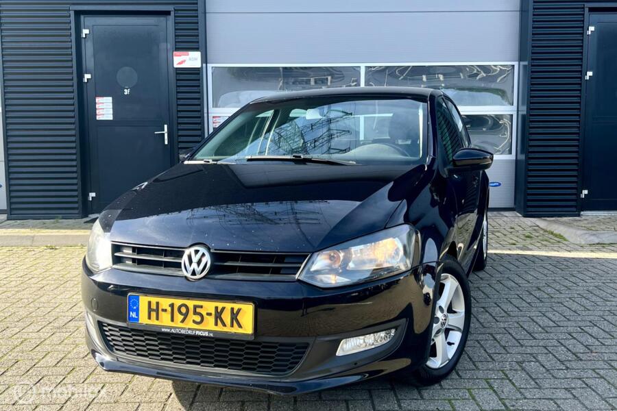 Volkswagen Polo 1.2 TSI Easyline Clima/Navi/5DR/Nieuwe Apk ✅