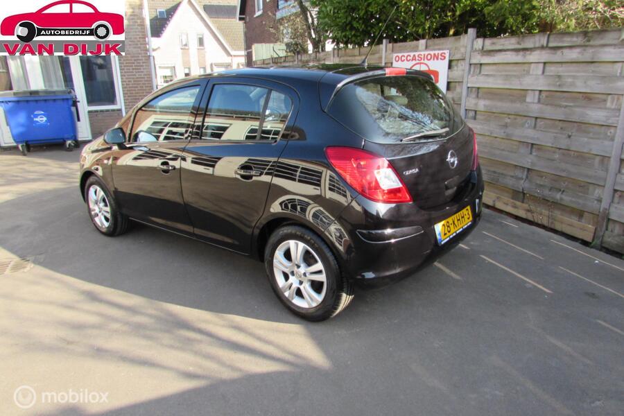 Opel Corsa 1.2-16V Edition