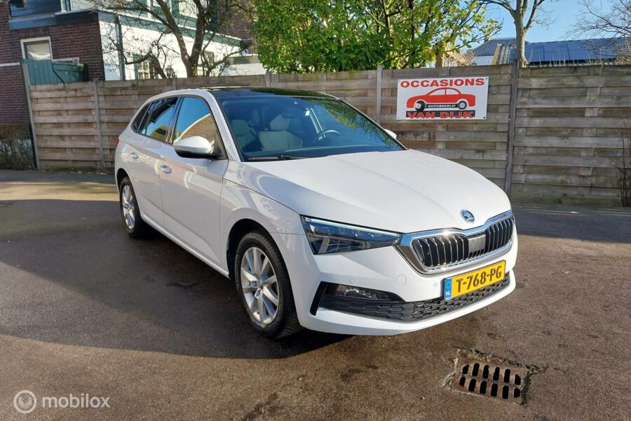 Skoda Scala 1.0 TSI Business Edition Panorama, Full led